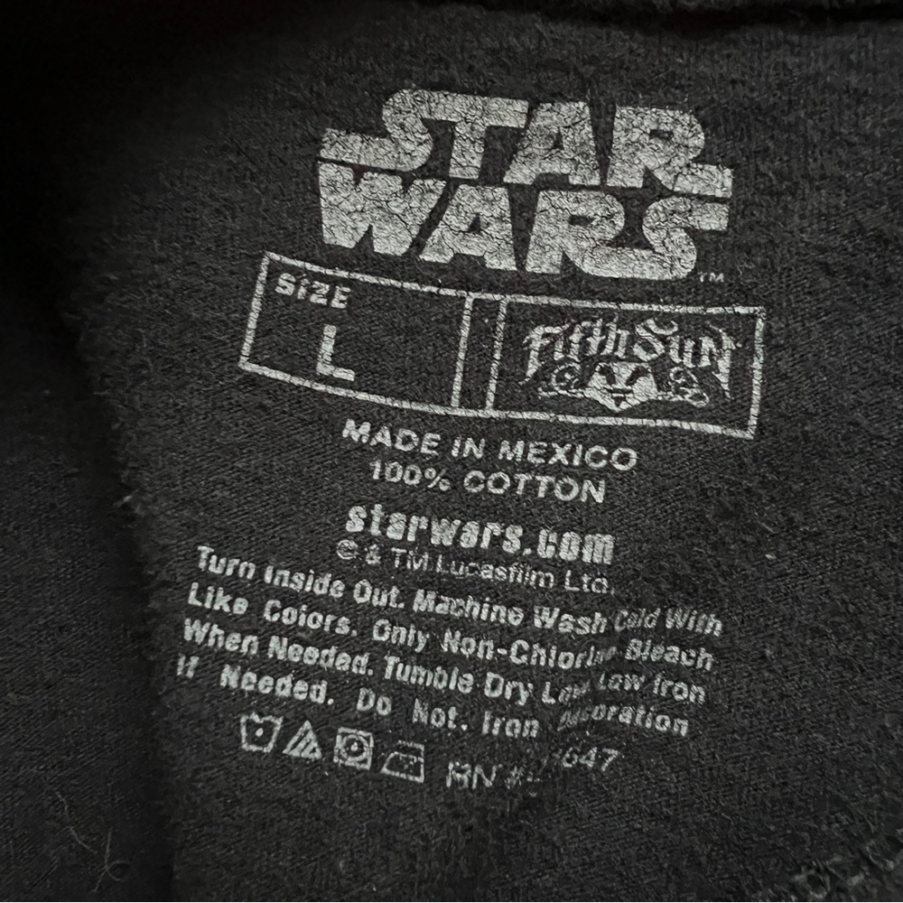 Star Wars Yearbook Characters “Most Likely To…” Black Size Large 100% Cotton EUC - Picture 7 of 7